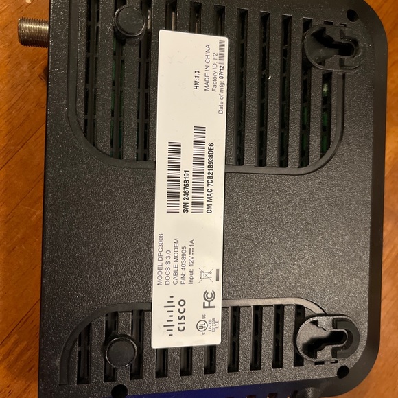 Cisco DPC3008 DOCSIS 3.0 Cable Modem & Power Adapter - Picture 2 of 3